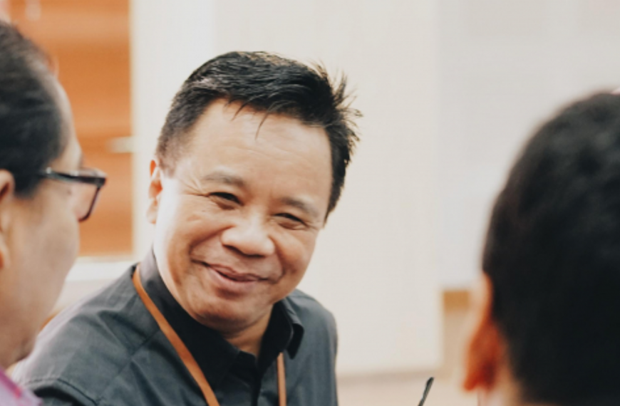 Pemanfaatan AI untuk Tenaga Kependidikan Administratif UII Lewat Workshop Prompt Engineering