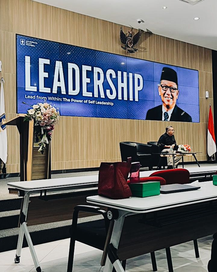Sesi Materi Self Leadership